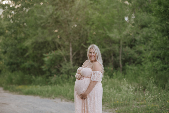 Outdoor Maternity Shoot-29